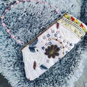 Hand bag / clutch purse